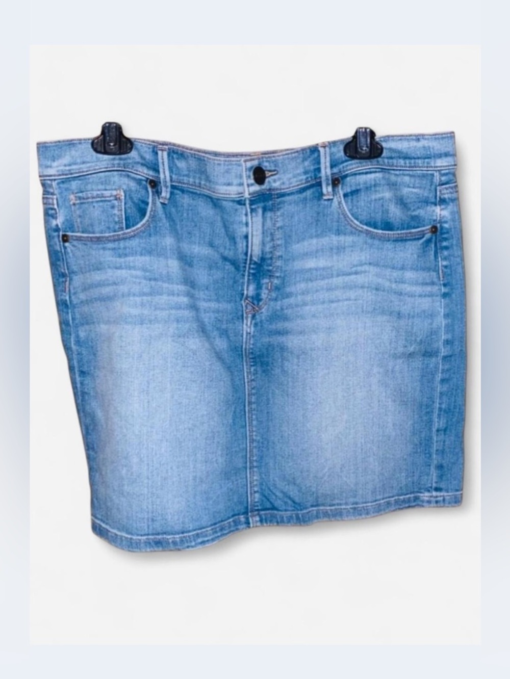 LOFT Classic Blue Denim Skirt stoned wash stripe / size 14